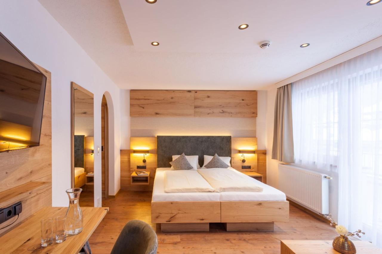 Luggi Hotel 2*